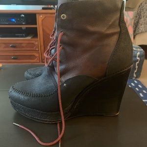 Gently worn rag & bone Odval Two-Tone Desert Wedge Boots, Size 40